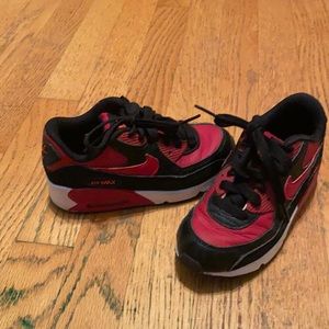 Nike sneakers for toddlers